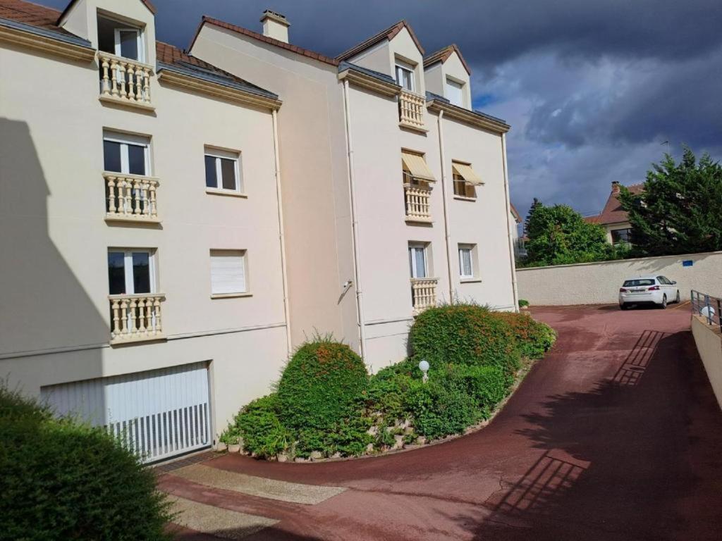 Citea Access - Affaires & Tourisme Avec Parking- La Defense & Saint Lazare Less 30 Minutes Poissy